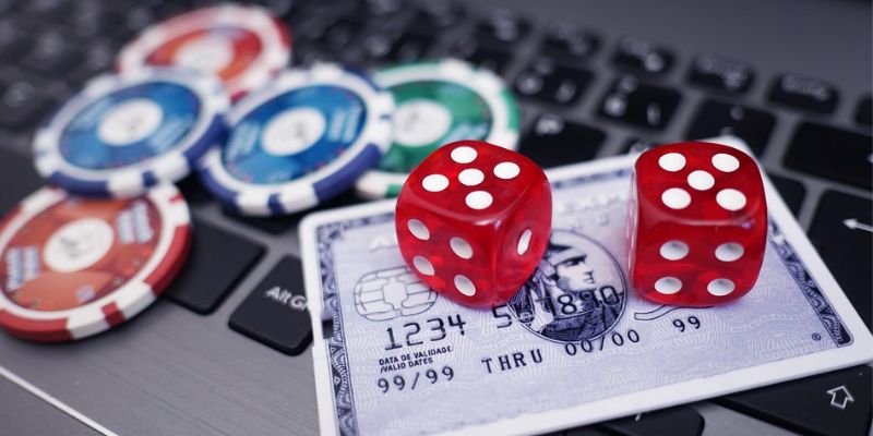 Những ưu điểm nổi bật khi tham gia game bài đổi thưởng tiền thật tại Kubet